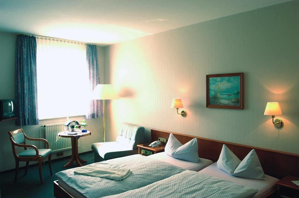 Hotel Prinz Heinrich Emden Exterior photo